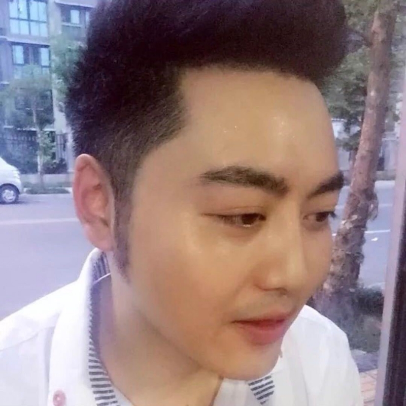 加油吧少年的第二张照片--德阳闪婚服务中心