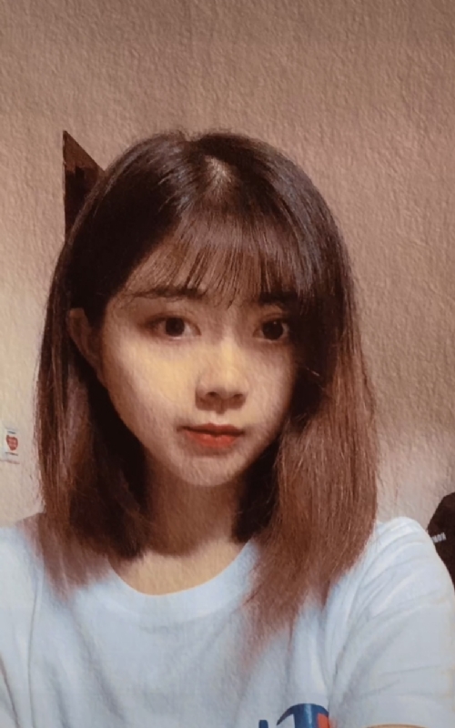 教幼儿园的羊羊老师的第一张照片--德阳闪婚服务中心